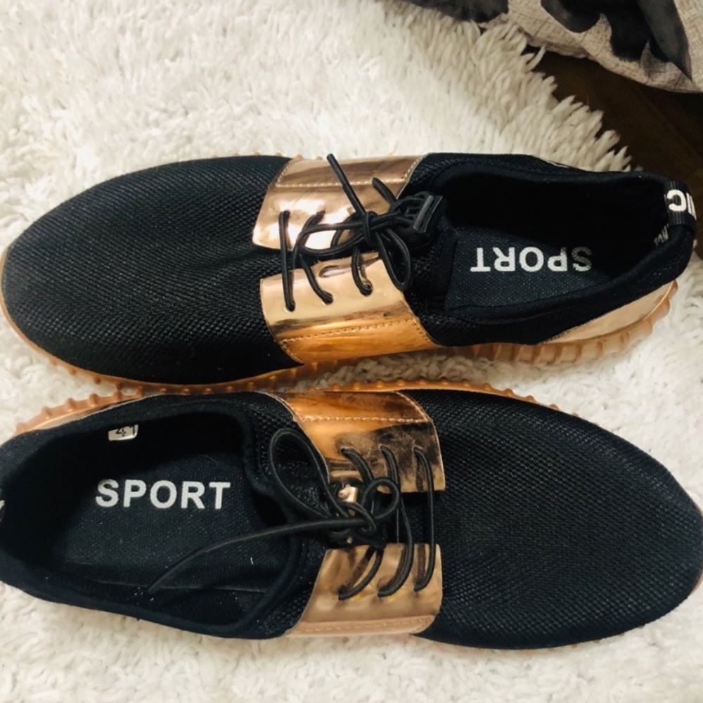 Women’s gold & black sneakers tennis shoes